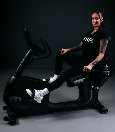 Vélo semi allongé ROADSTER TFT auto-alimenté CARE - ergomètre connecté