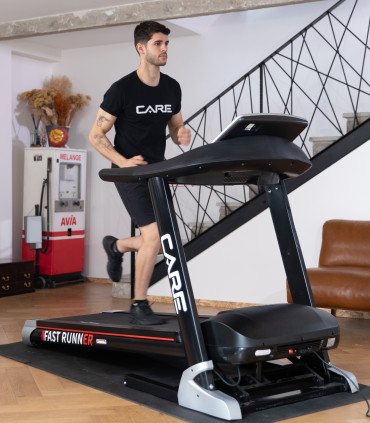 Tapis de course connecté - 22km/h - CARE - FAST RUNNER - Reconditionné