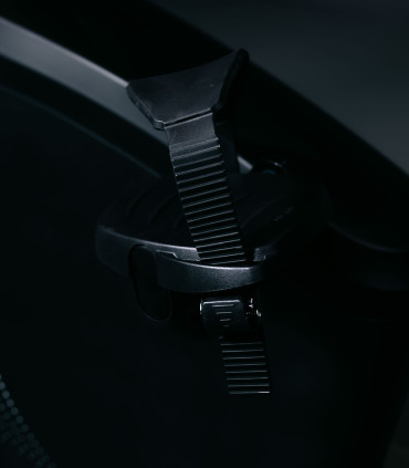 Vélo semi allongé ROADSTER TFT auto-alimenté CARE - ergomètre connecté - Reconditionné